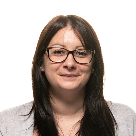 emel-bilak-450.jpg