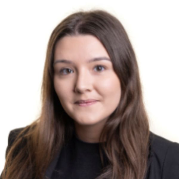 Zoe Bailey headshot